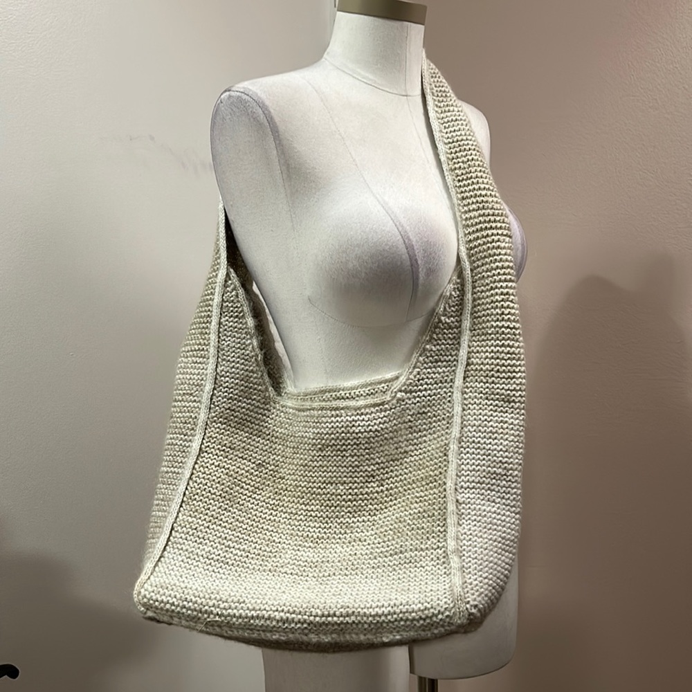 Hallow Out/ Hobo Knit Bag Cream Color L 11” H 9.5” W 5” drop 18”